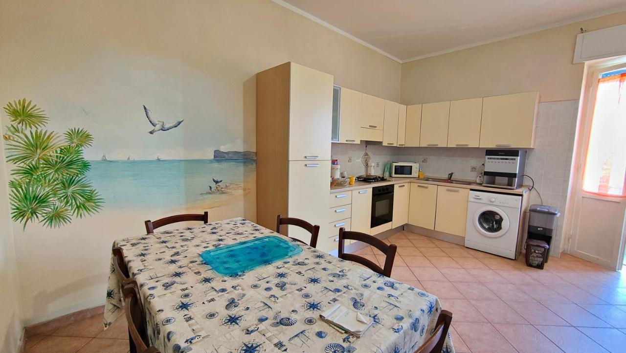 Elisart 2 Bed and Breakfast Alghero Buitenkant foto