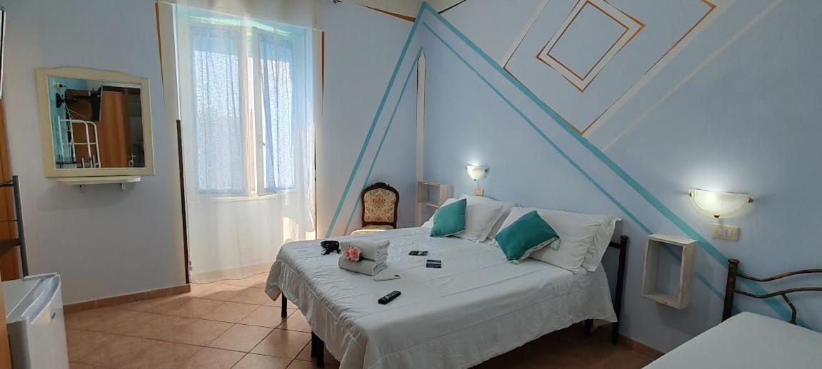 Elisart 2 Bed and Breakfast Alghero Buitenkant foto