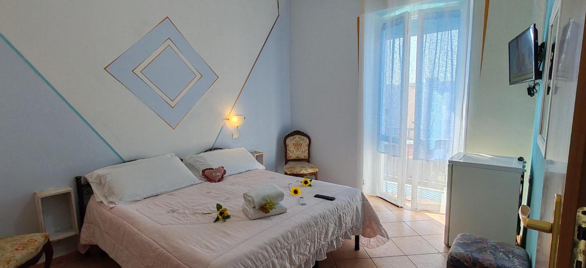 Elisart 2 Bed and Breakfast Alghero Buitenkant foto